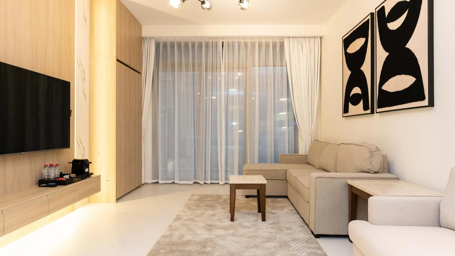 Citihome - 1Br In Marina Vista At Beach Front Dubaj