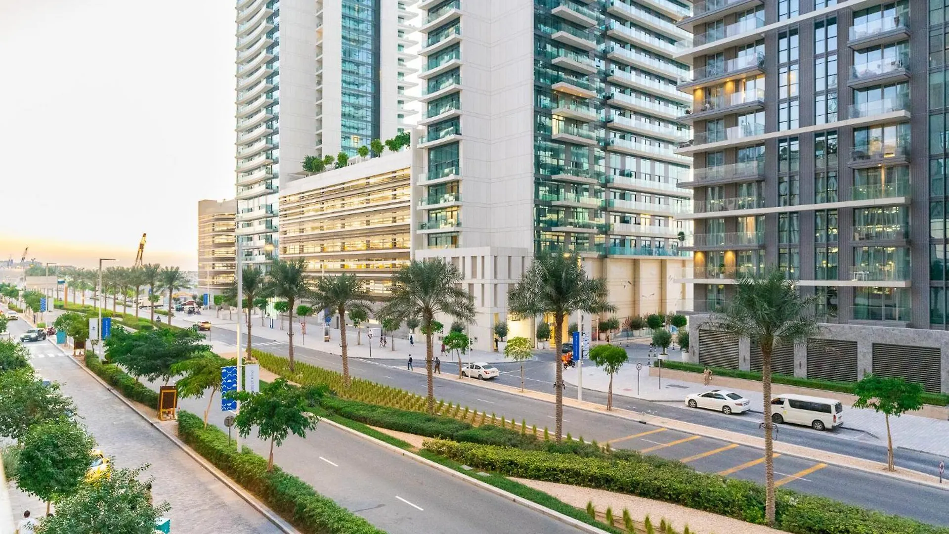 Citihome - 1Br In Marina Vista At Beach Front Dubai