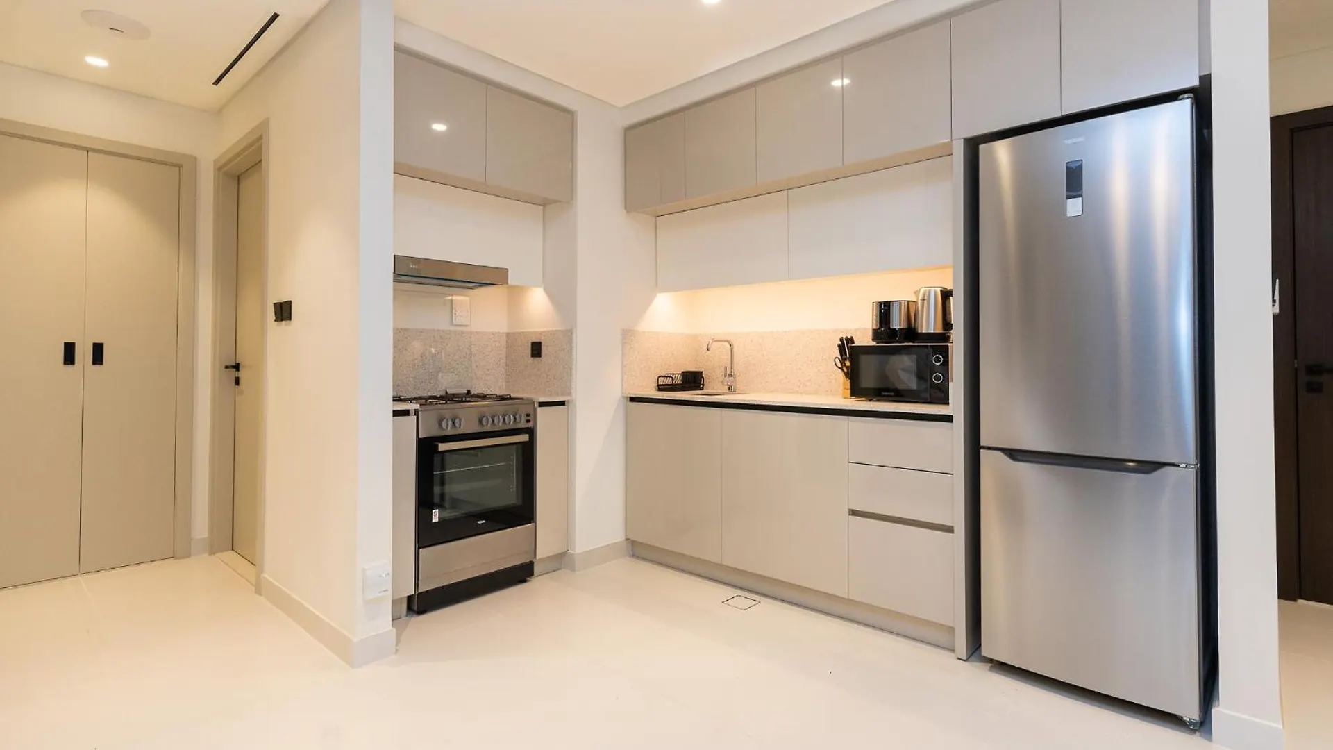 Citihome - 1Br In Marina Vista At Beach Front Dubai Apartment